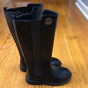 Kids black riding boots NWOT!